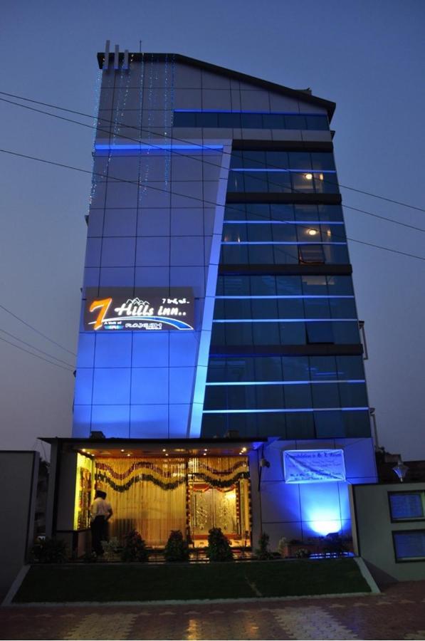 Hotel Seven Hills Inn Tirupati Exteriör bild